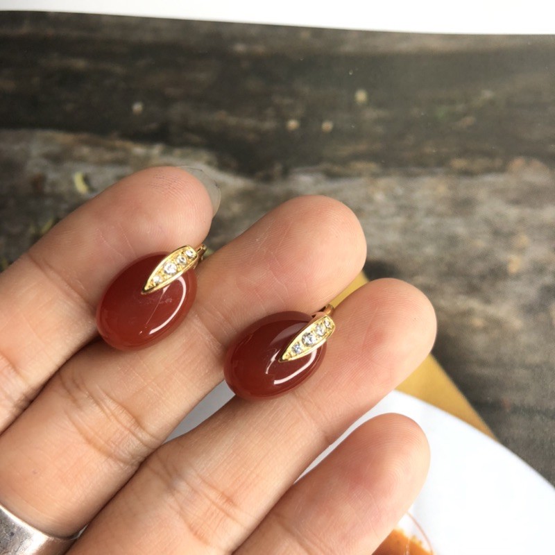 Bông tai não đỏ - Chuẩn Nhật đá bóng đẹp
