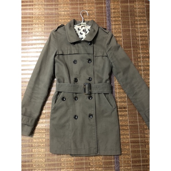 Áo khoác măng tô