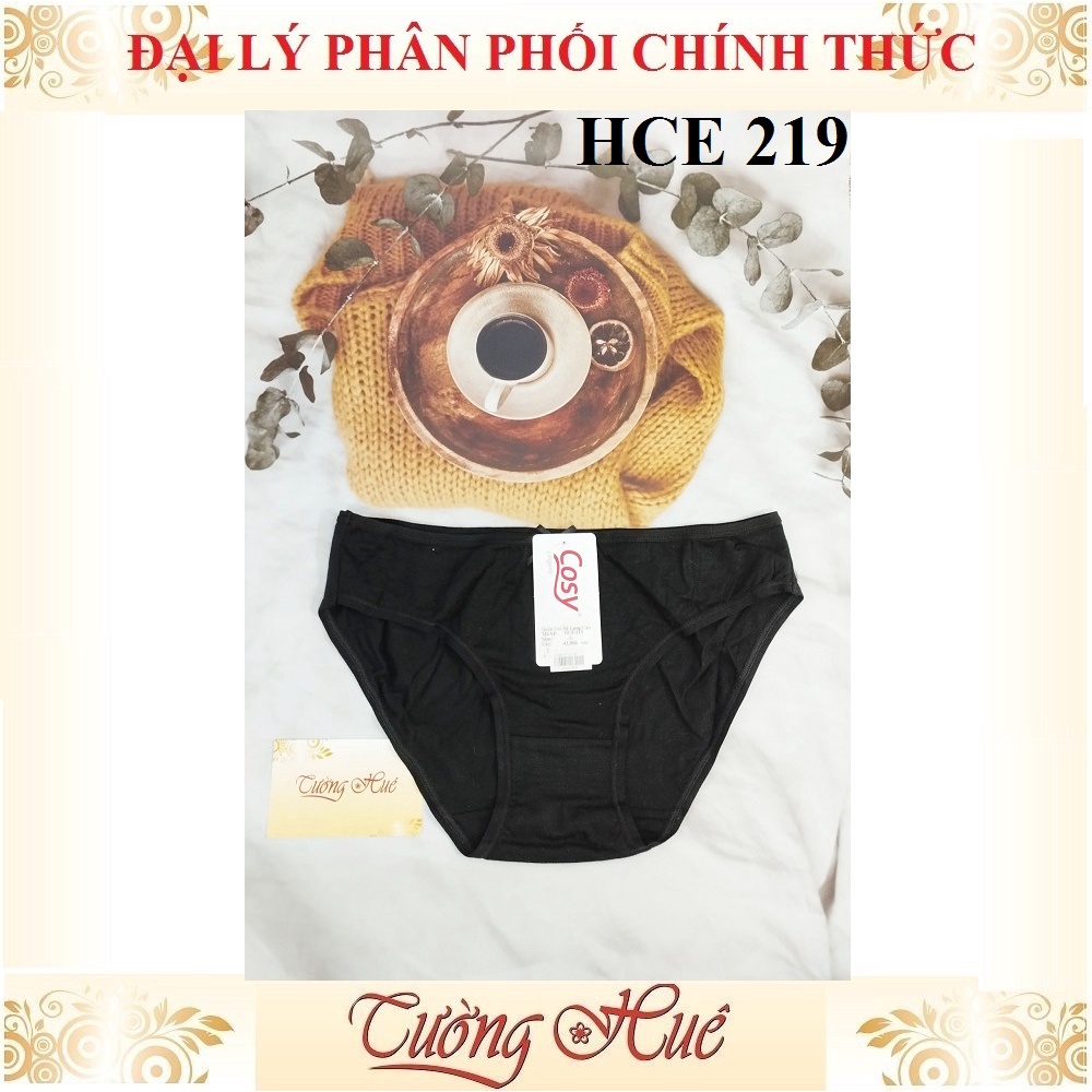 Quần lót nữ Cosy HCE 219 cotton trơn lưng cao vừa.