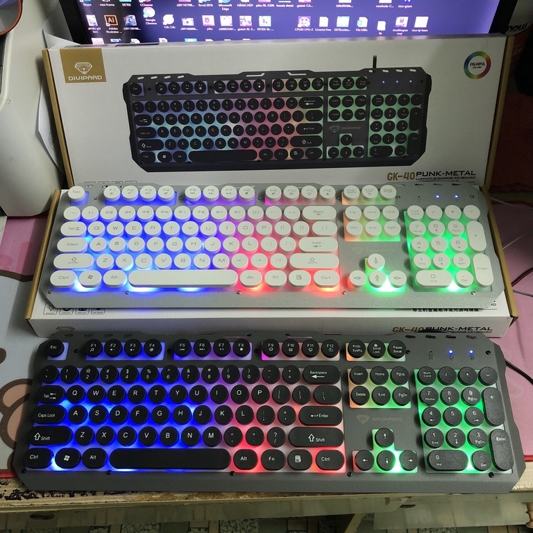 Bàn phím game thủ phím tròn Divipard GK-40 Punk Metal LED Rainbow