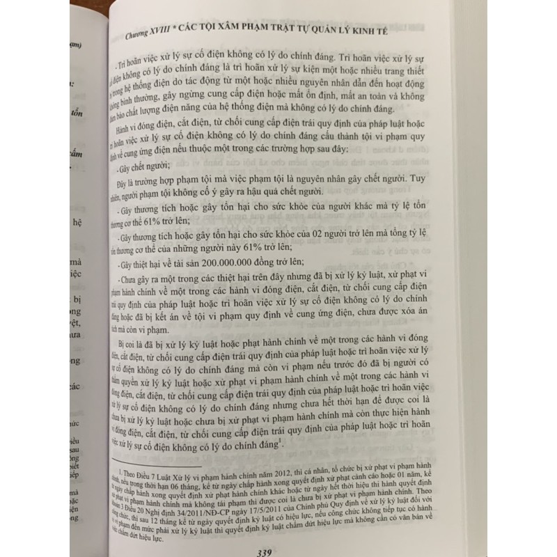 Sách -Bình luận khoa học Bộ luật hình sự năm 2015 được sửa đổi, bổ sung năm 2017 (Phần Các tội phạm) | BigBuy360 - bigbuy360.vn