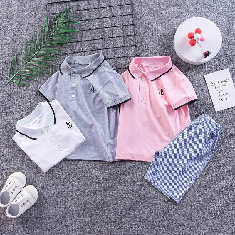 Set áo thun tay ngắn và quần short thời trang cho bé trai