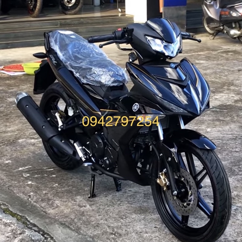 Sơn xe máy Yamaha Exciter màu Đen bóng MTP203-1K Ultra Motorcycle Colors