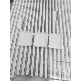 Hộp đựng mi fan vuông