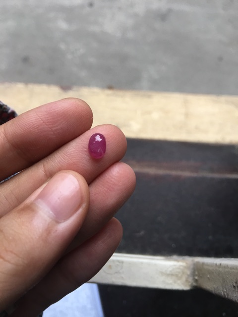 Nhẫn Ruby lục yên thiên nhiên