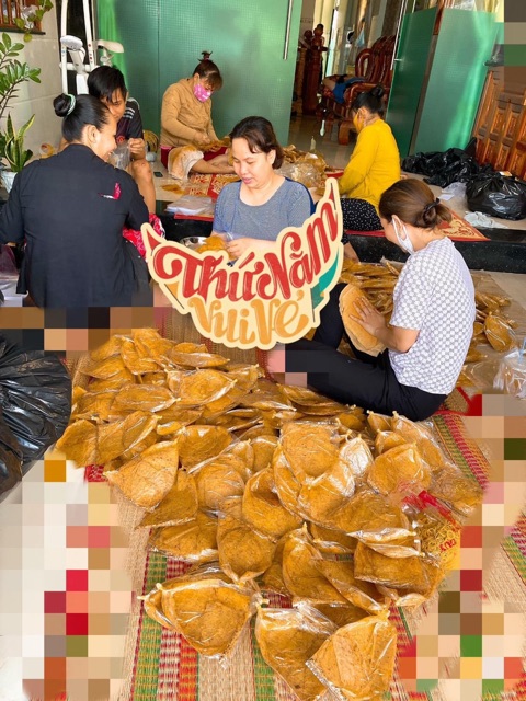 Bánh tráng tỏi muối nhuyễn siêu cay