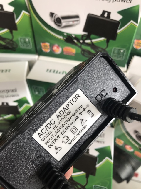 Nguồn cho các loại Camera  12V-2A loại tốt, có tai bắt vít, lắp ngoài trời