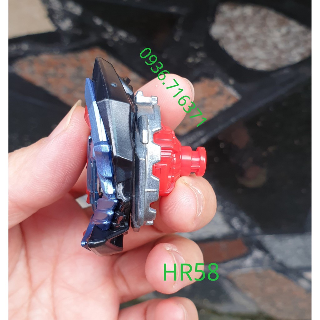 Con quay Hasbro beyblade burst Valtryek, HR58 (quay phải, Không Kèm Phóng Quay)