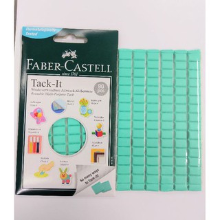 Blu tack đất sét dính nail gắn móng tay giả.