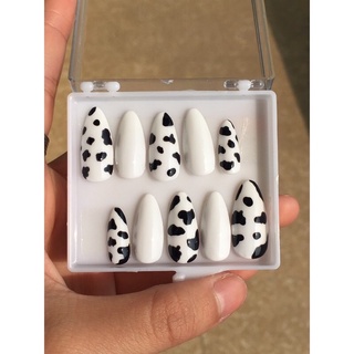 NAILBOX- Móng úp thiết kế giá rẻ- móng giả tự gắn hoạ tiết bò sữa