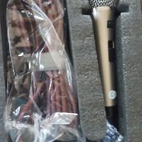 mic karaoke shure sr-688 có dây