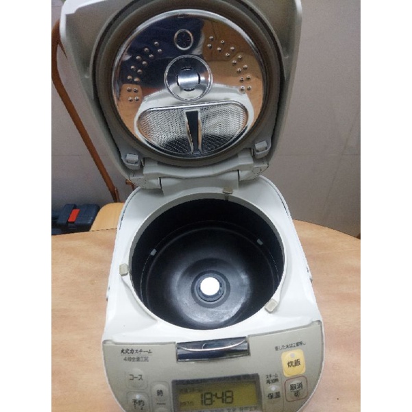 Nồi cơm điện cao tần bù ẩm National 1L nhật