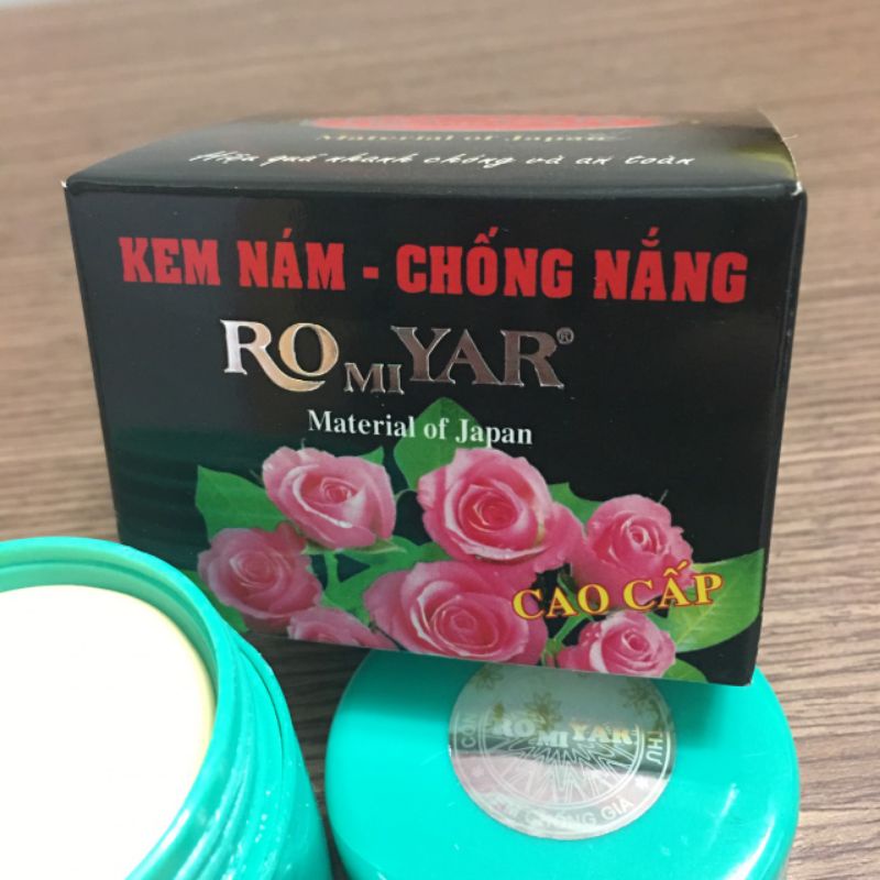 Kem nám chống nắng romiyar