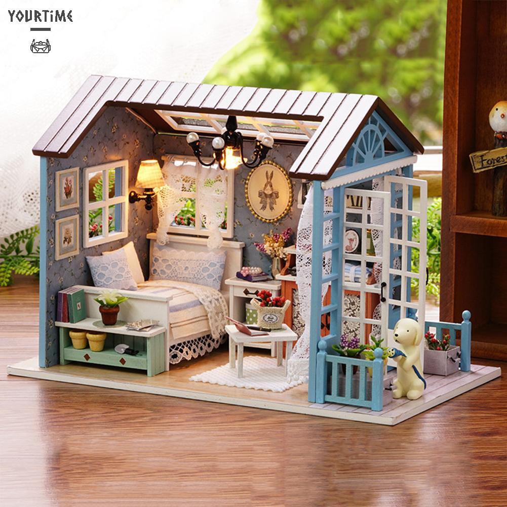 Đồ chơi DIY Mini Dollhouse Wooden Children Toy Handmade Doll House Furniture Kit