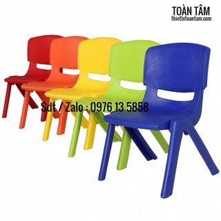 ghế nhựa mầm non cho bé yêu
