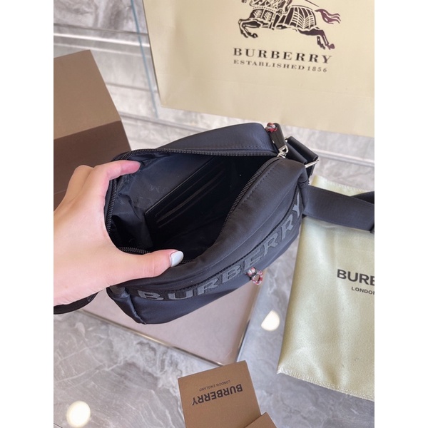 Túi đeo chéo BURBERRY cao cấp