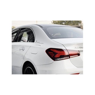 mang cá kim loại lắp sau xe