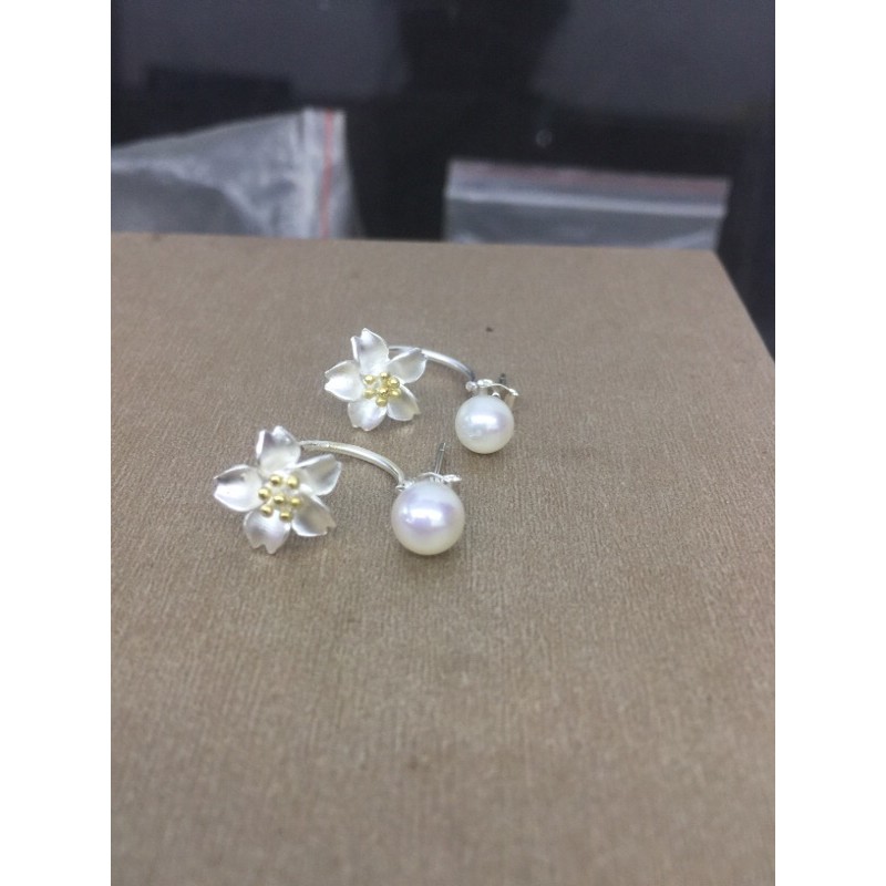 Khuyên tai hoa mai nhị vàng ôm tai siêu đẹp bạc thật NGỌC MẬU