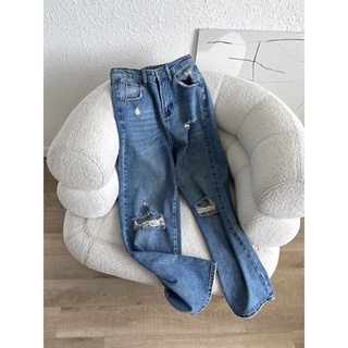 Quần jeans suông xanh đậm rách gối Sanye