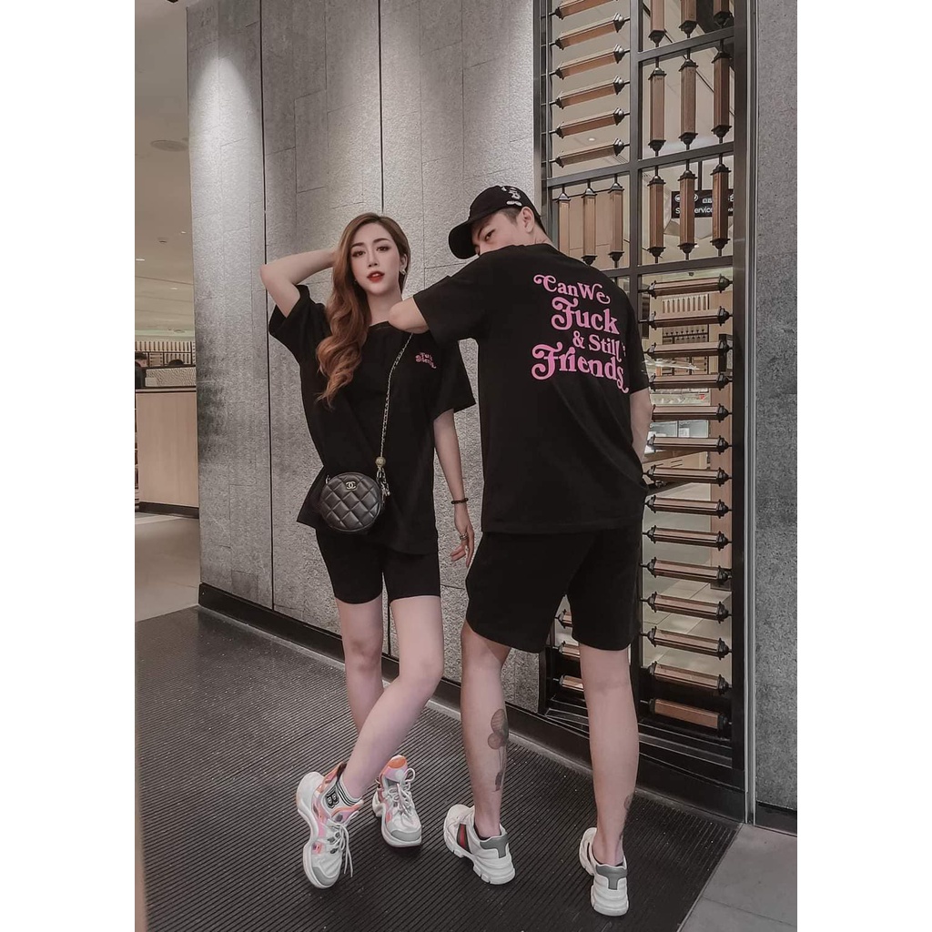 Áo chữ Can we fuk and still be friends mặc phong cách trẻ trung, nam nữ mặc form cực đẹp