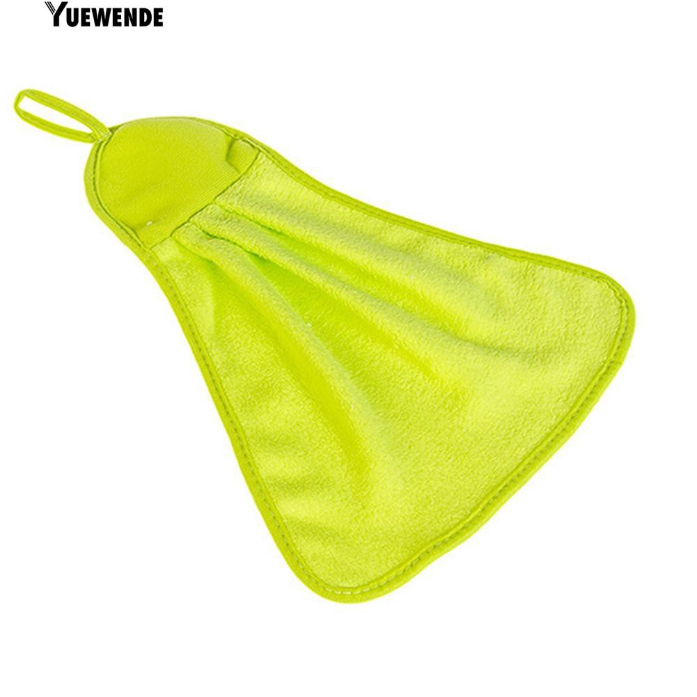 Khăn nhung màu trơn có móc treo tiện lợi