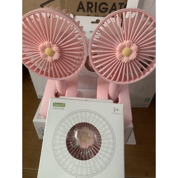 Quạt kẹp mini để bàn văn phòng, sạc PIN di động,kẹp cạnh bàn, kẹp cạnh tủ.