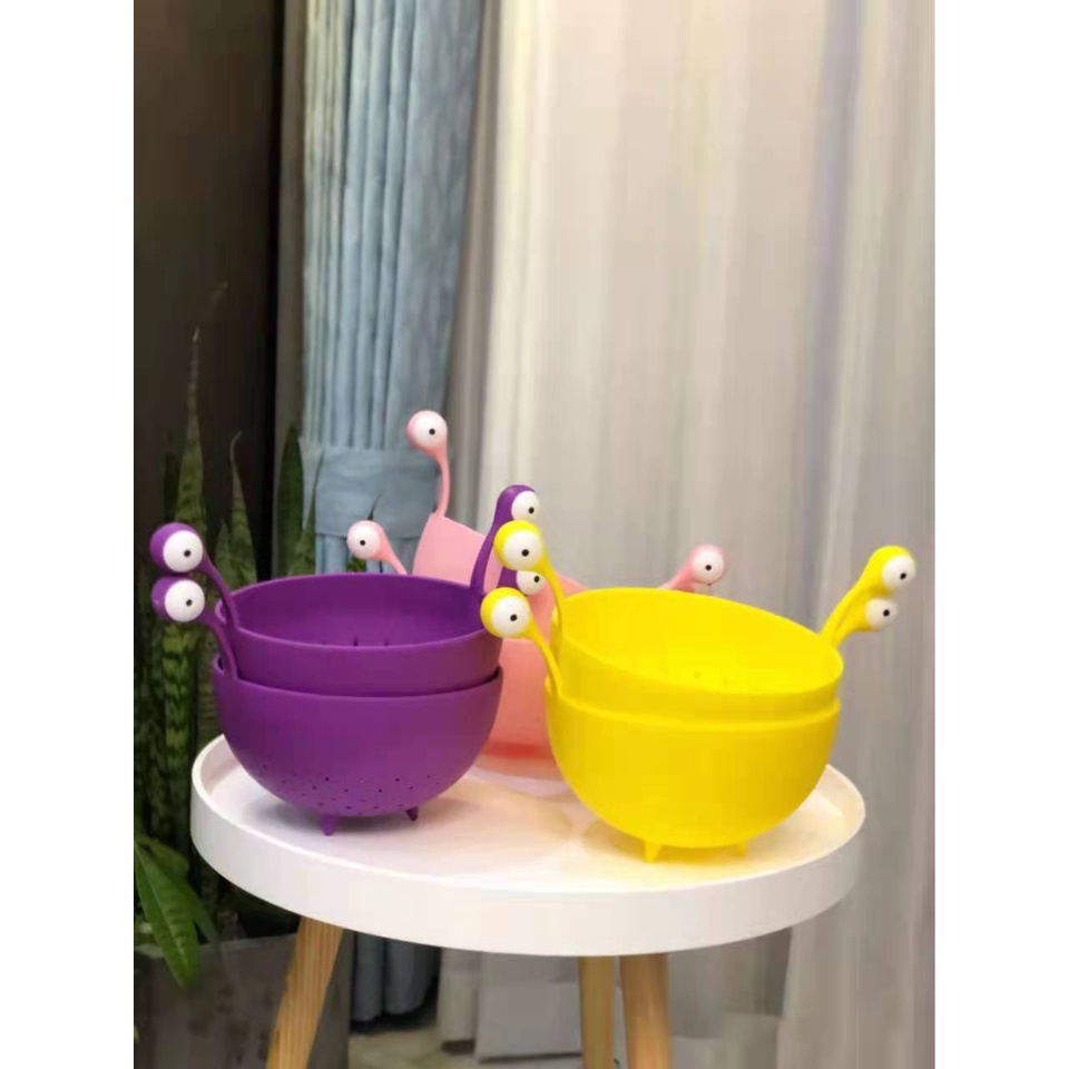 Giỏ nhựa hoạt hình sáng tạo gia dụng có thể thoát nước