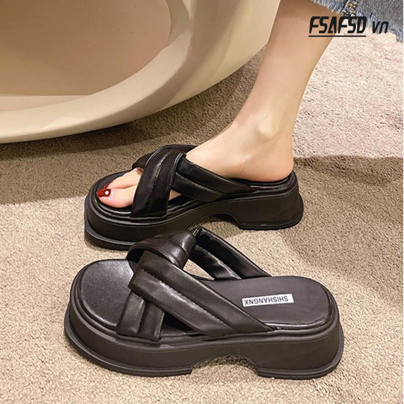 Dép Đế Dày Hở Ngón Chống Trượt Thiết Kế Mới Thời Trang Mùa Hè Dành Cho Nữ 2022