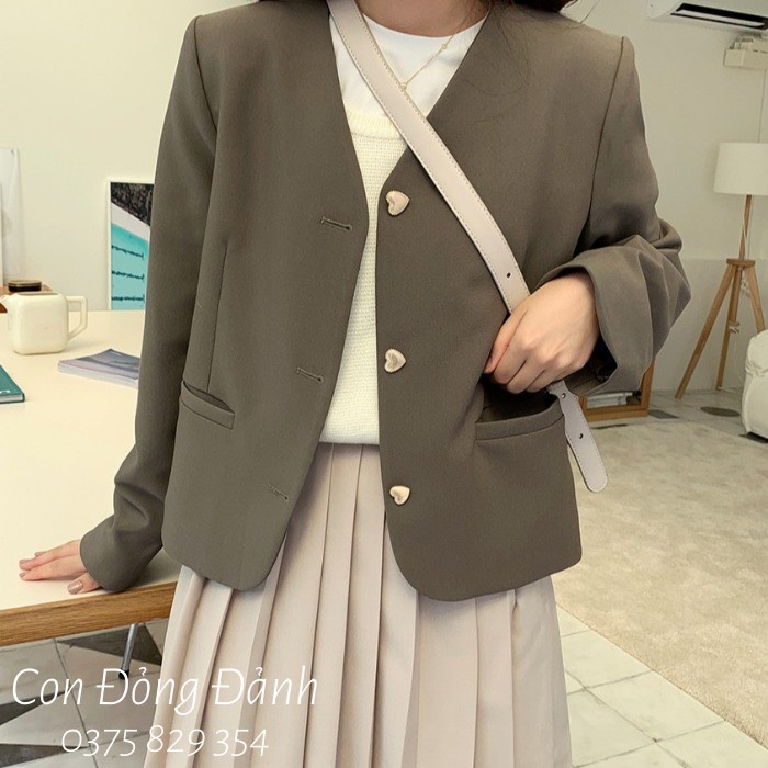 (Mã FL giảm 20k) (AO019 ảnh thật) Áo vest blazer nữ không cổ dài tay cúc trái tim Hàn Quốc | BigBuy360 - bigbuy360.vn
