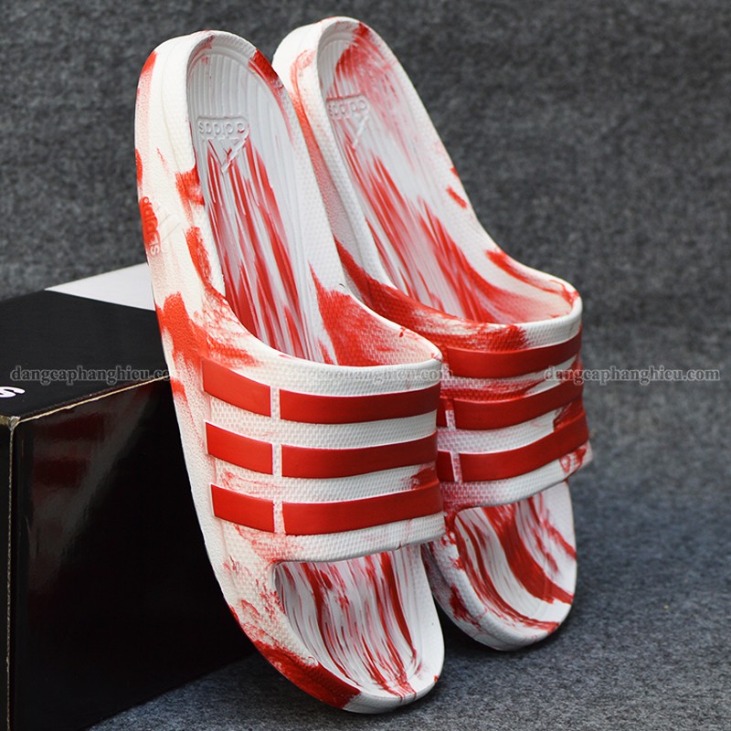 Dép ADIDAS DURAMO CAMO màu trắng đỏ sọc đỏ