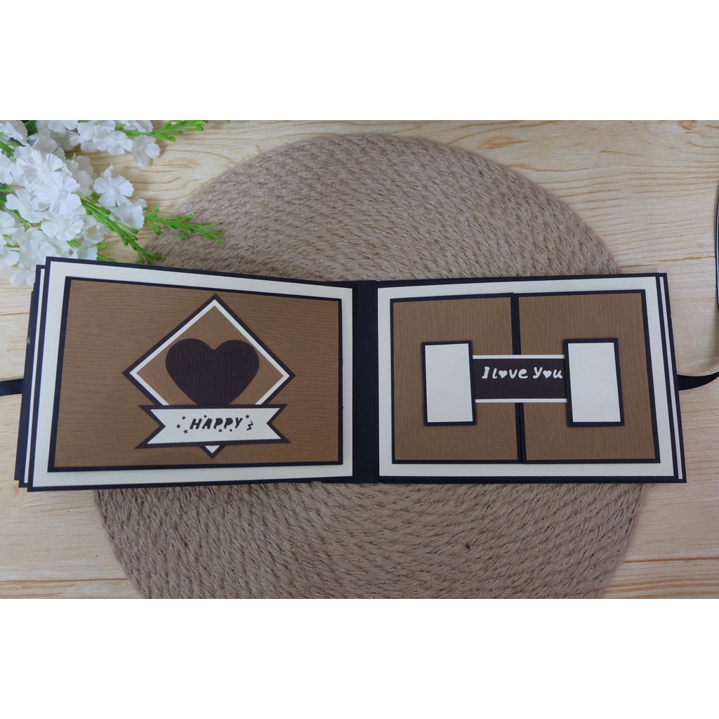 Scrapbook size A5 30 ảnh tone nâu vân gỗ kèm túi hộp