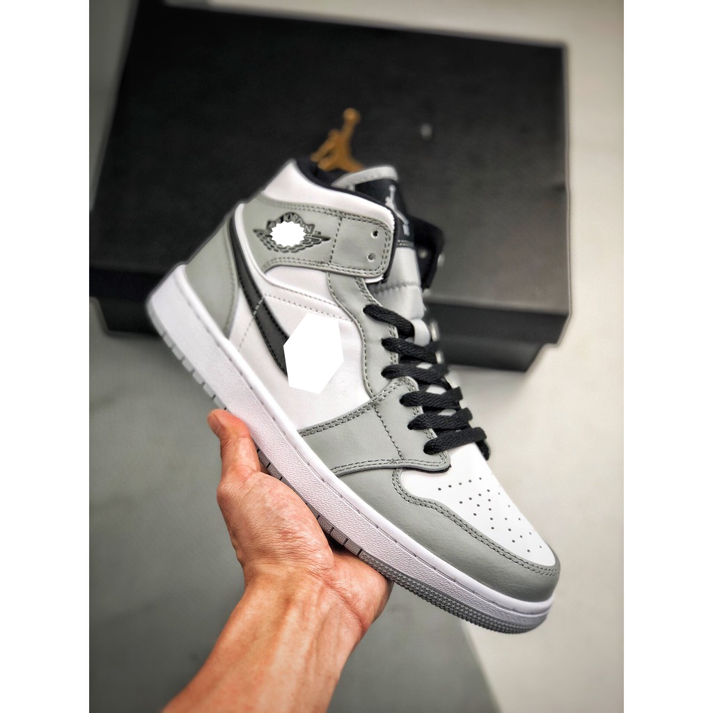 Giày thể thao A.I.R JO.R.Đ.ẦN 1 Xám trắng cổ cao siêu đẹp cho nam và nữ | BigBuy360 - bigbuy360.vn