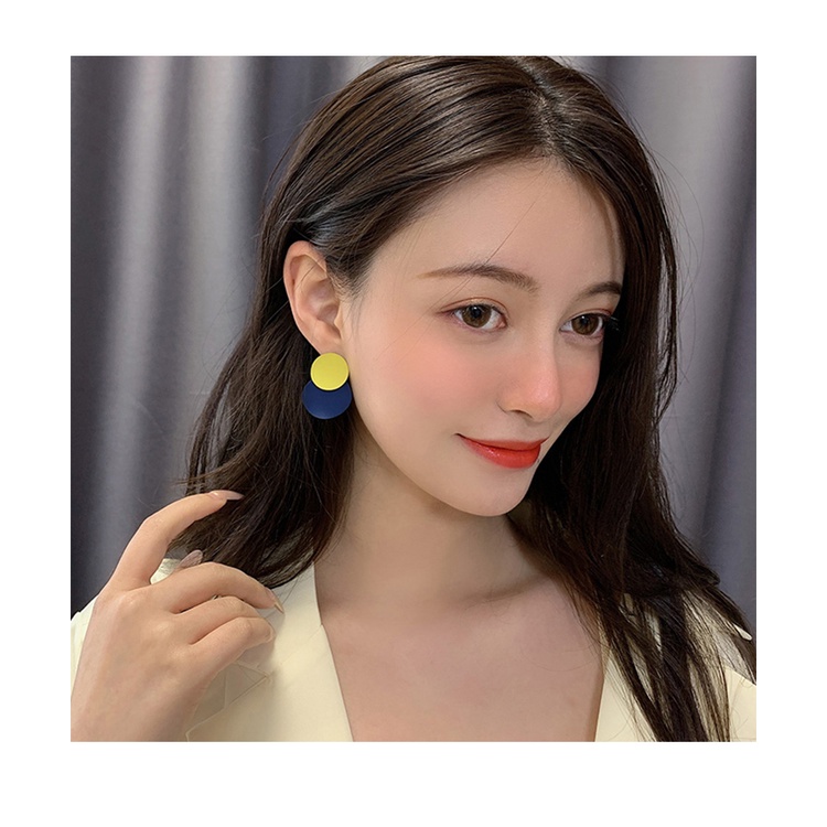 Bông tai kiểu dáng đơn giản phong cách Pháp