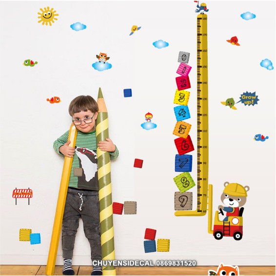 Decal trang trí tường - Thước Đo Số Thứ Tự mẫu mới