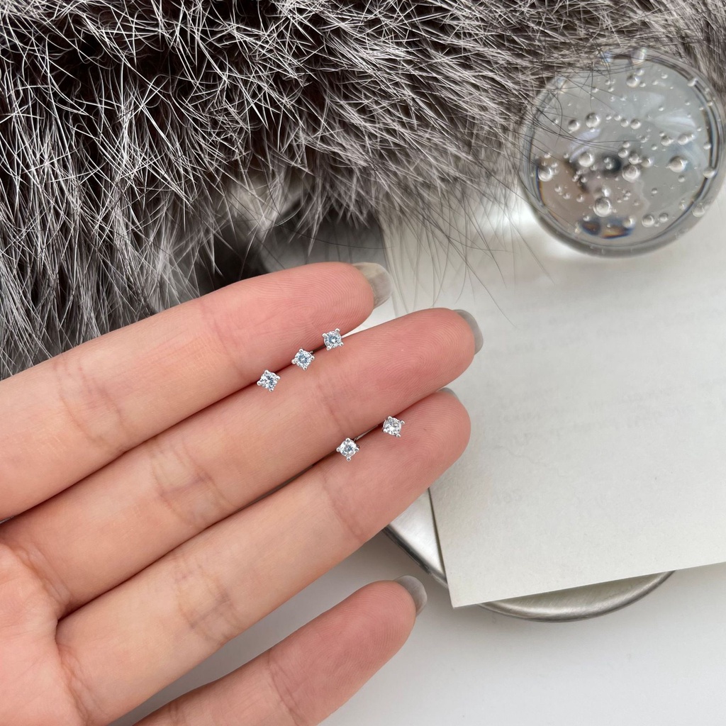 Khuyên Tai Bạc Dreamsilver Nụ Đính Đá Nhiều Size KT022