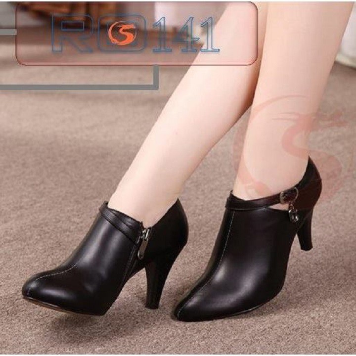 Giày boots nữ cổ thấp 5p hàng hiệu rosata đẹp màu đen thời trang ro141