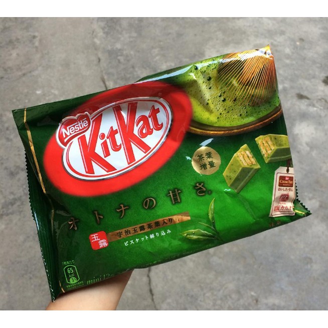 KitKat trà xanh- Nhật Bản