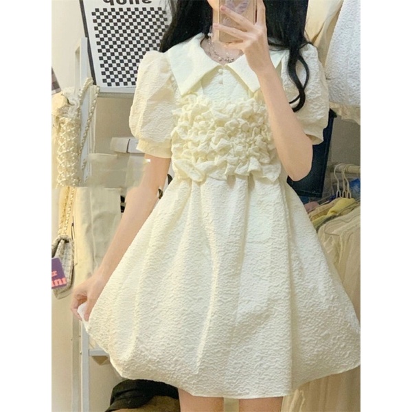 Đ21 Đầm Babydoll Trắng Hoa Ngực Nổi Có Dây Buộc Eo Cute Xỉuuu