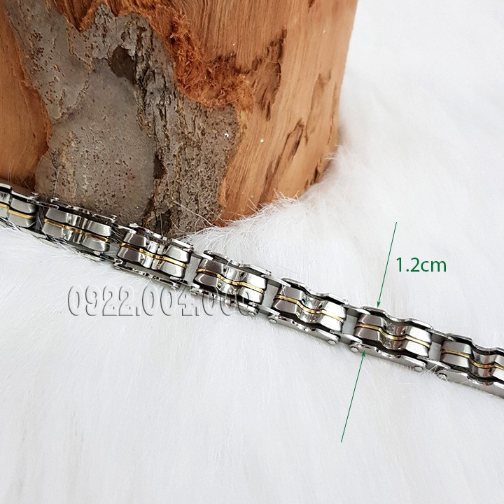 Lắc tay nam sọc vàng giữa.