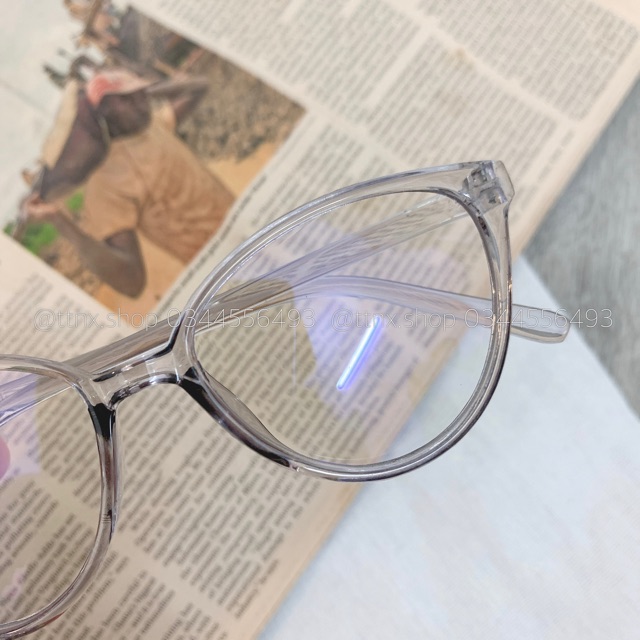 Kính mắt mèo xếch hot trend | BigBuy360 - bigbuy360.vn