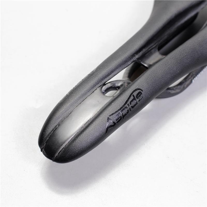 Yên Xe Đạp Leo Núi Chất Liệu Sợi Carbon