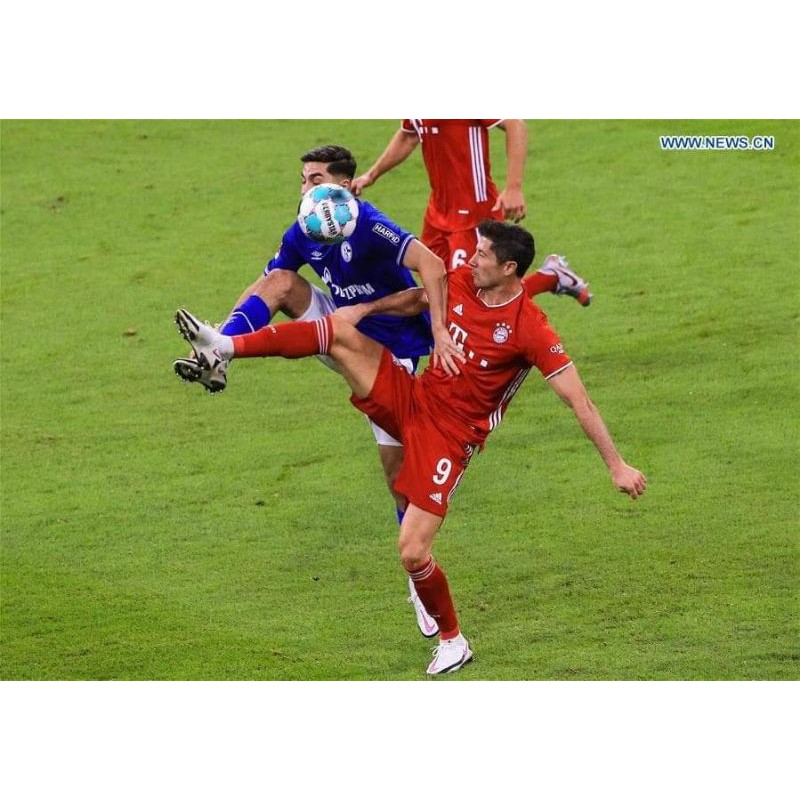 Giày đá bóng Phantomn tf