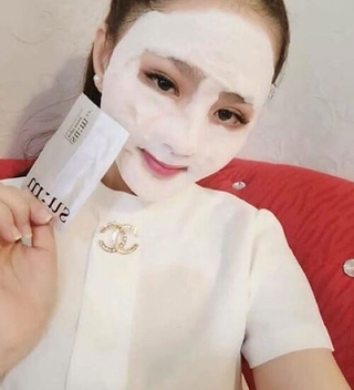 Mặt nạ sủi bọt sum