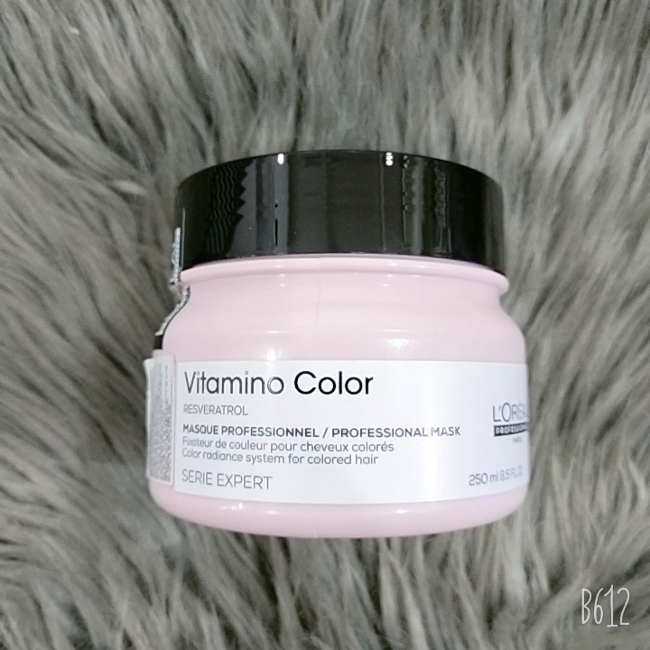 Mặt nạ giữ màu dành cho tóc nhuộm Loreal
