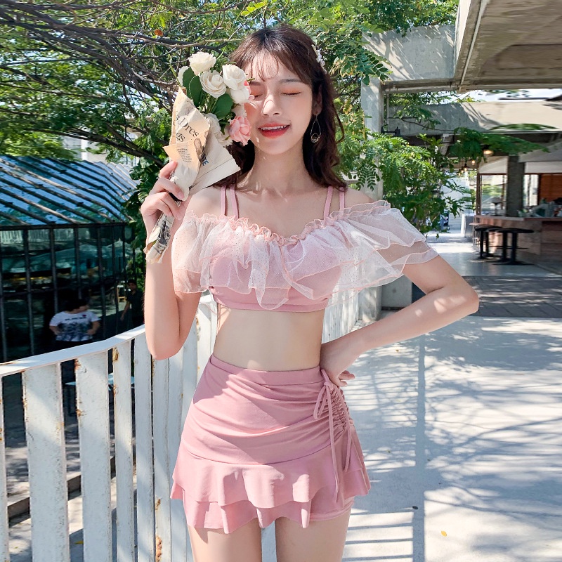 Bộ Đồ Bơi 2 Mảnh Gồm Áo Trễ Vai + Quần Ngắn Lưng Cao Thời Trang Đi Biển Cho Nữ