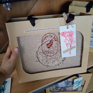 Túi giấy kraft (tag hoa baby khô)