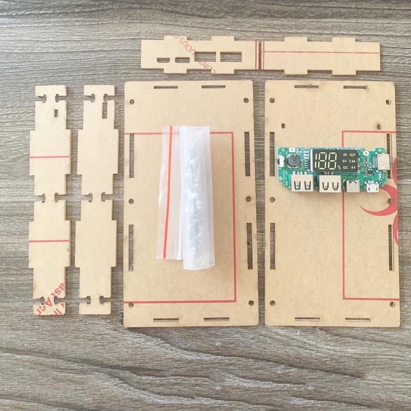Box Sạc Mica  không kèm mạch