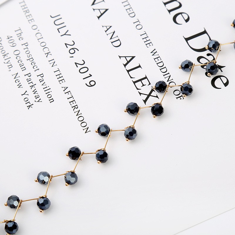 Vòng cổ choker màu đen quyến rũ cho phái đẹp