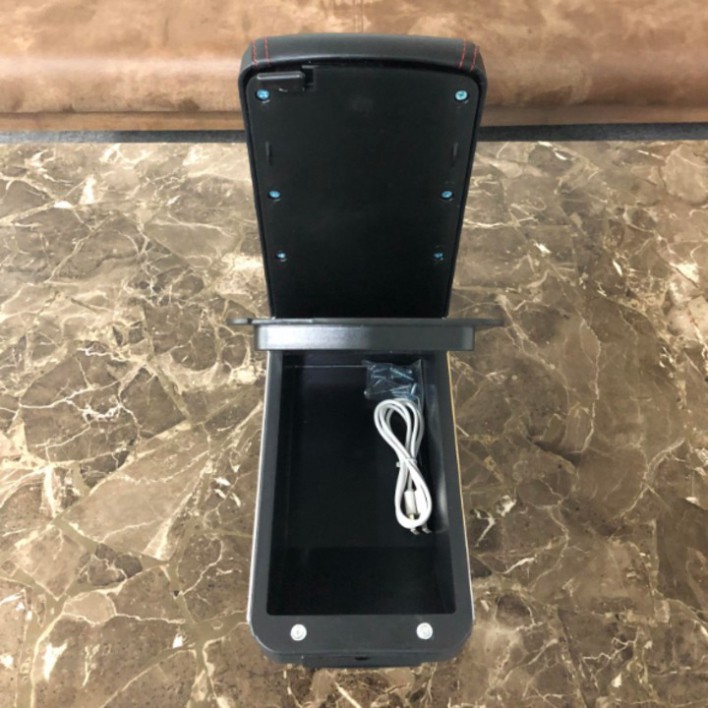 Sản Phẩm Hộp tỳ tay xe hơi, ô tô dành cho xe Suzuki Ertiga 2019 tích hợp 7 cổng USB .