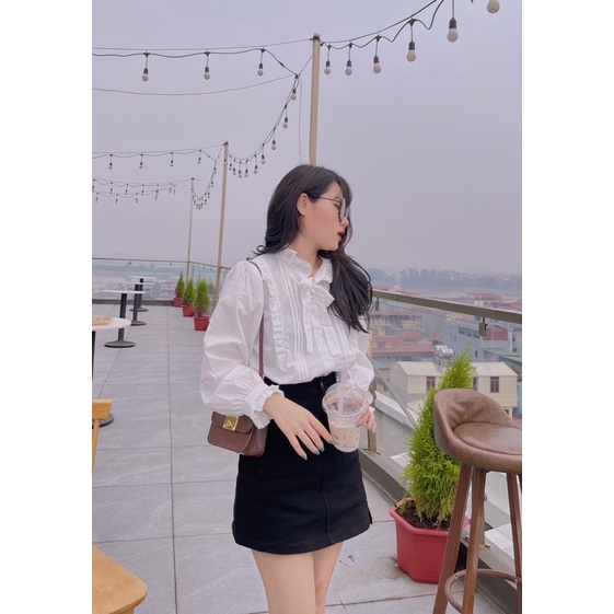 Áo sơmi buộc nơ